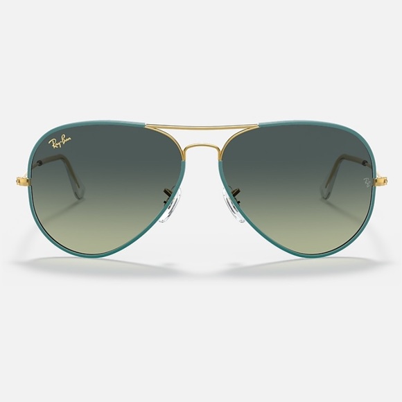 Ray-Ban Accessories - NWT Ray Ban Aviators